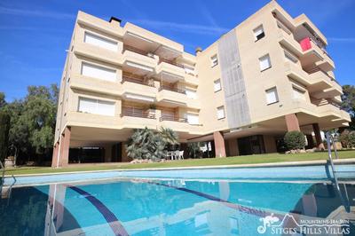 Bright Apt Azul in Sitges with Com Pool and Air conditioning