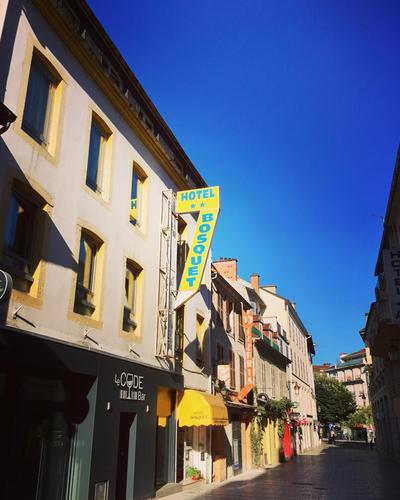 Hôtel Bosquet Pau Centre - Self Check In Budget Hotel