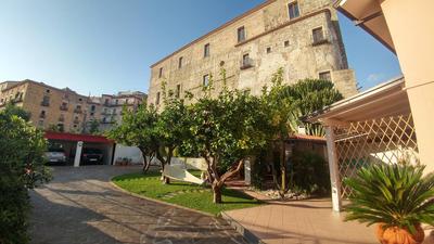 The Lemon Tree House