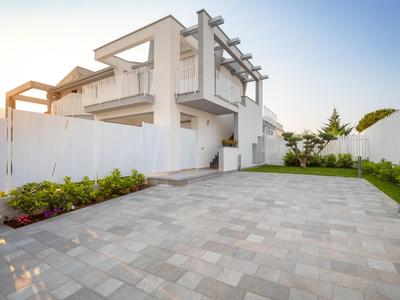 Arricàmpati Apartments Villa & Bringo Car Rental
