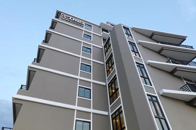 Trio Residence Si-Racha