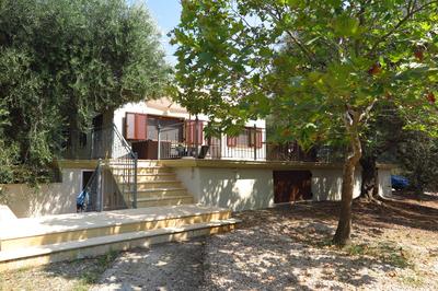 Raki apartment