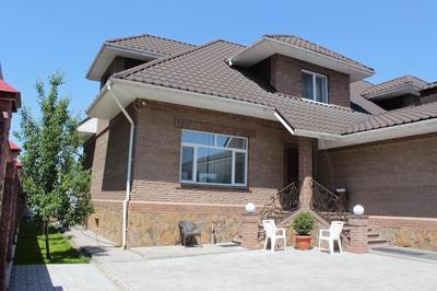 Hotel Barin House готель с бомбосховищем