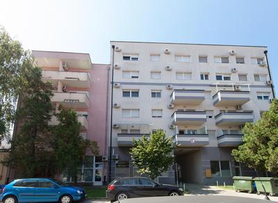 Apartman Aurelius - private parking