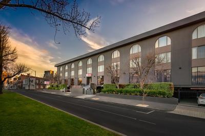 BEST WESTERN PLUS Travel Inn