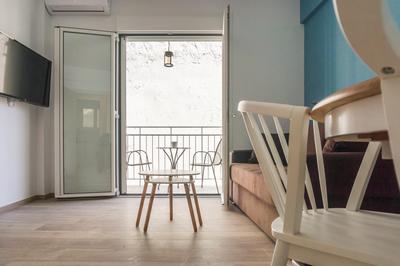 Comfort Zone Apartment in the heart of Athens