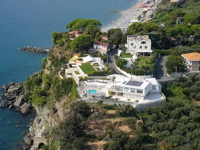 B&B Capo Torre Resort & SPA