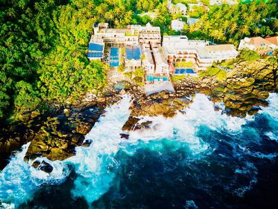 Thaproban Pavilion Resort and Spa