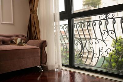 Du Palace Hotel & Travel