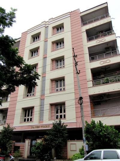 Atithi Comfort Homes (Exclusively for families) - Royal