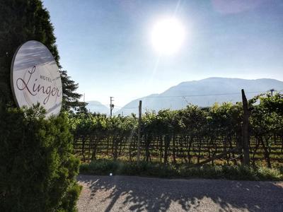 Lingers Suites & Residence