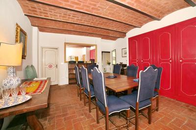 Villa in Private Estate,shared Pool,parking,3km to Ponte Vecchio