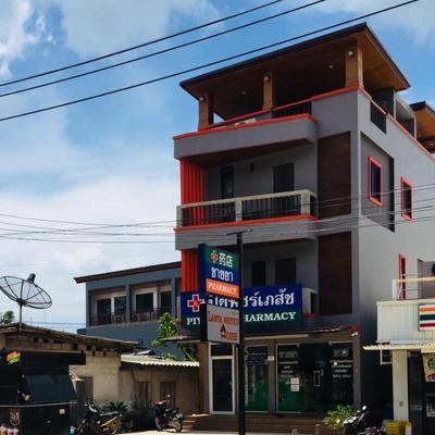 Lanta White’s House