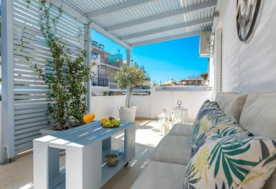 MeliDi Luxury Penthouse in Koukaki