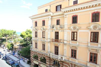 B&B Vitruvio Suites