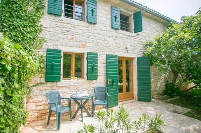 Abortolami with Pool and Garden
