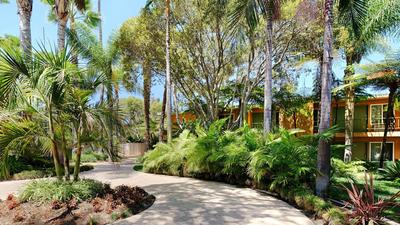 Best Western Seven Seas