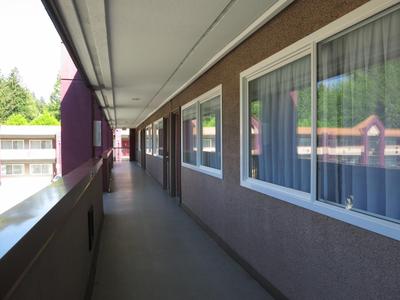 North Vancouver Hotel