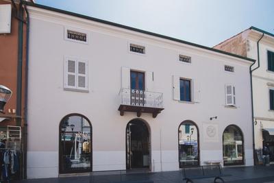 Palazzo Degli Archi