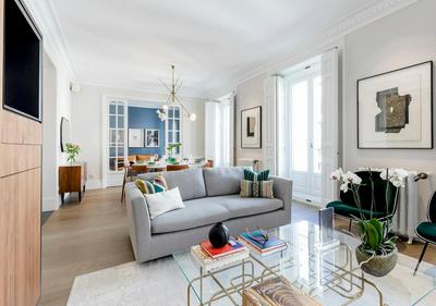 Justicia Apartment II by Flatsweethome