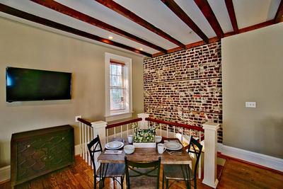 Comfy Carriage House Steps from the River