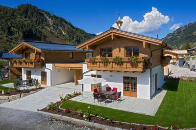 Hochalmbahnen Chalets 1-01, Alpenglocke, nahe Gondel, Hunde willkommen