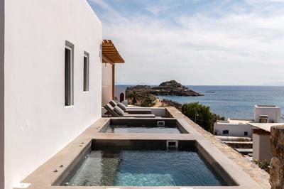 Trinity Mykonos - Beachfront Villa