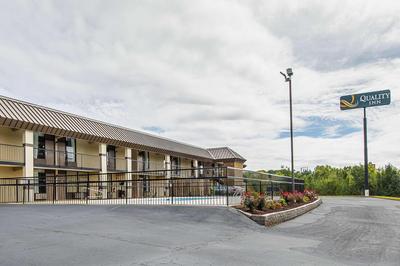 Quality Inn Forest City