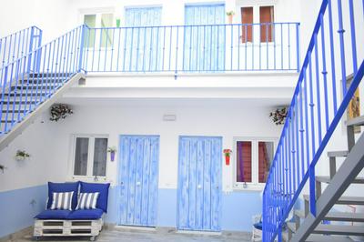 ASTUTO 21 Suites - Adults Only