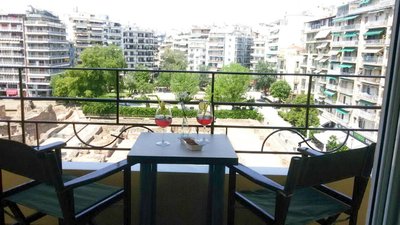 Luxury Apartment at Navarino Square