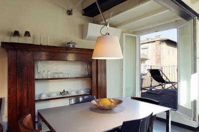 LA COSTARELLA - Central with Cozy Terrace