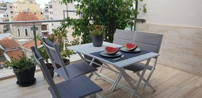 Super Loft With Acropolis View