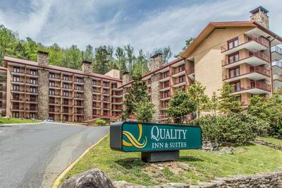 Quality Inn & Suites Gatlinburg North