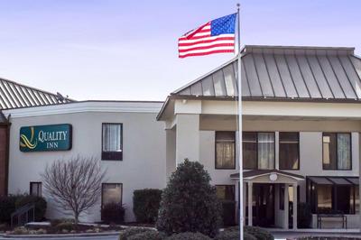 Quality Inn & Suites Wilson I-95