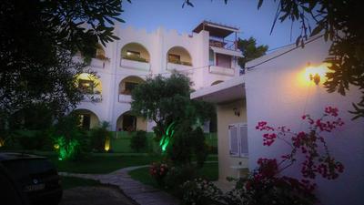 Vrachos Holidays Hotel