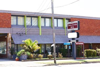 Town and Country Motel