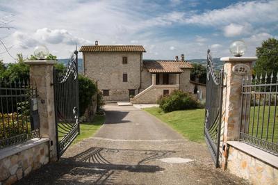 Casale in Teverina