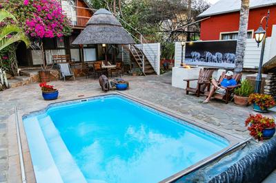 Chameleon Backpackers & Guesthouse main