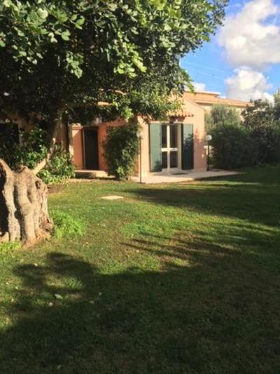 Karrua House - Magnolia Room