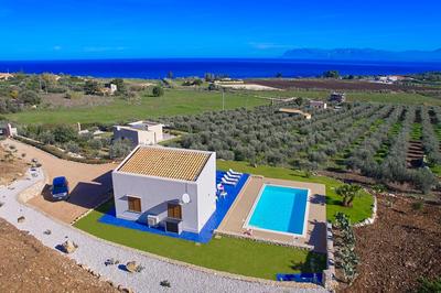 VILLA ANANDA