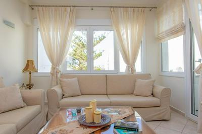 Irida Holiday Home