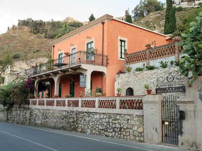 Villa degli Ulivi