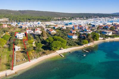 Villa Amfora - First row by the sea