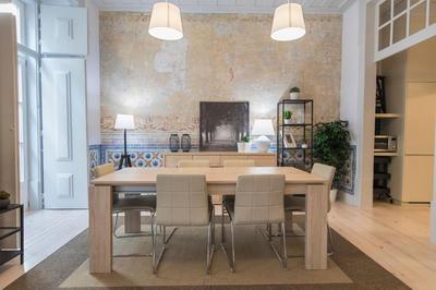 LovelyStay - 3 Bedroom Downtown Wonderwall