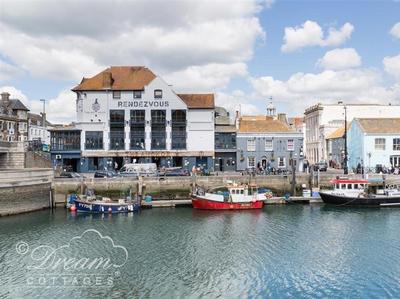 Harbour Edge