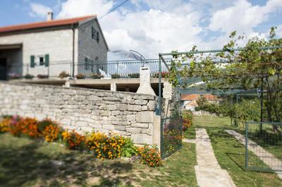 Villa Cetina - Apartment with a view