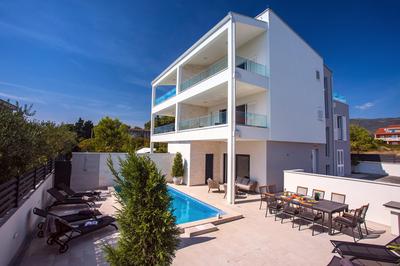 Villa Petra