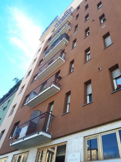 Valassina milano apartment