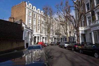 Linden Gardens