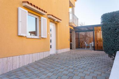 Apartment Solinar
